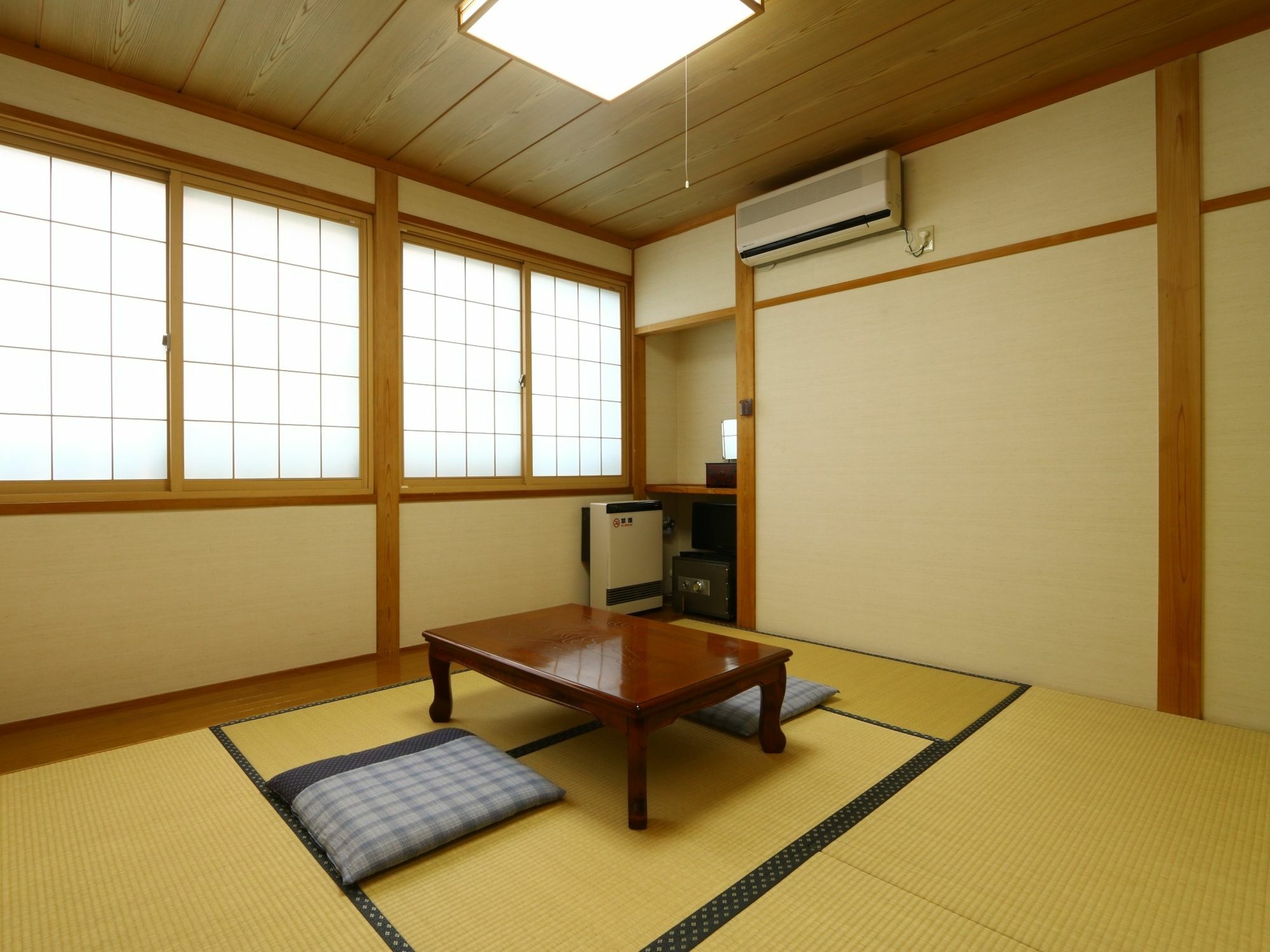 Mominoki Hotel Nozawaonsen Eksteriør billede