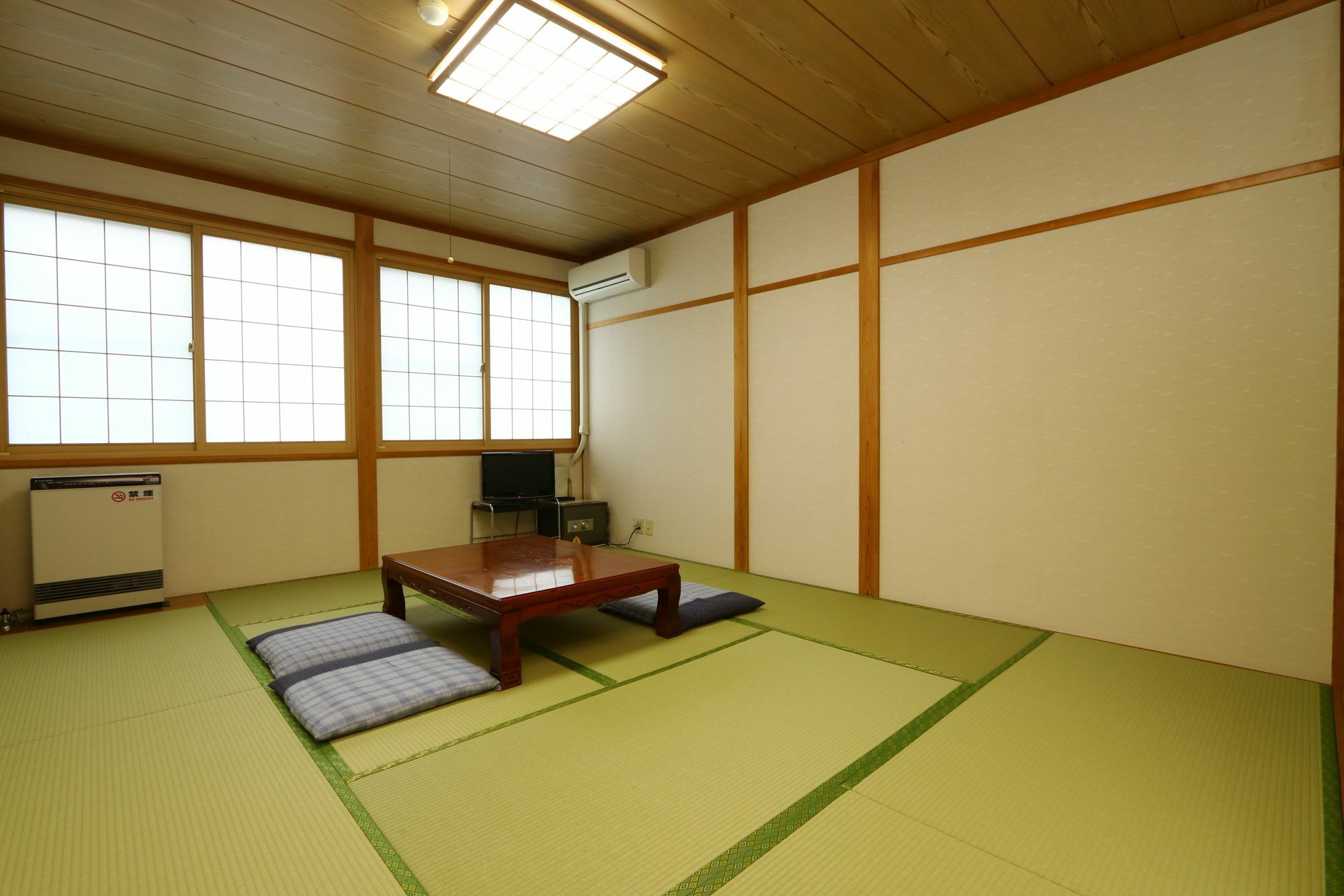 Mominoki Hotel Nozawaonsen Eksteriør billede